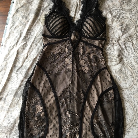 Bebe black lace dress - Picture 4 of 8